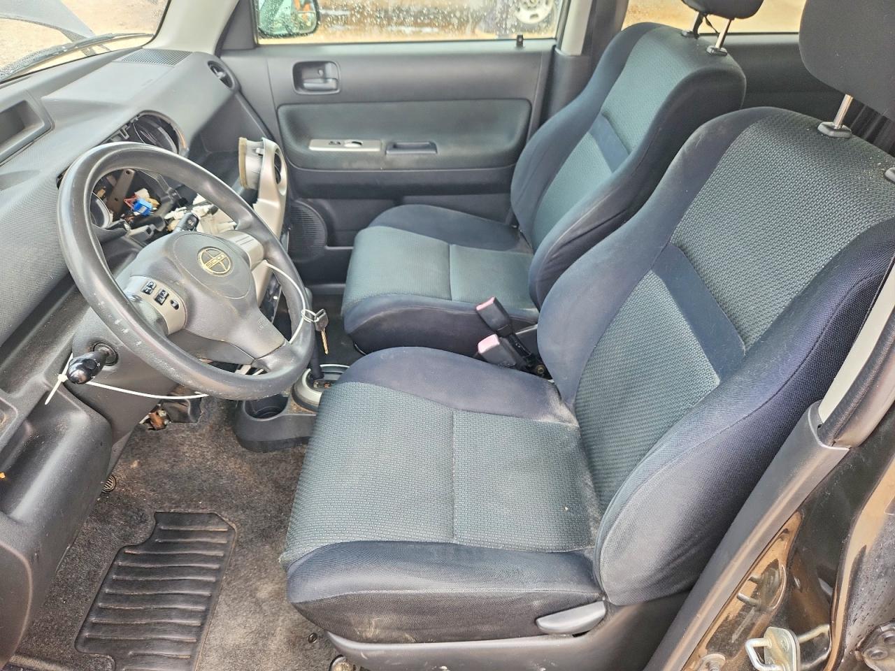 2006 Toyota Scion Xb Gray vin: JTLKT324X64092371