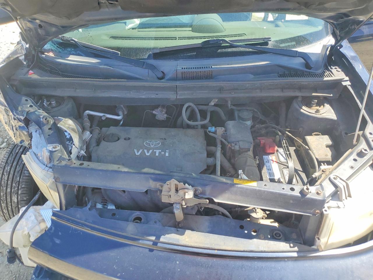 2005 Toyota Scion Xb Blue vin: JTLKT334050204079