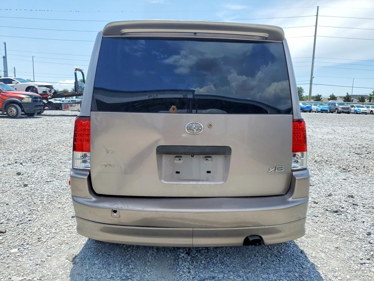 2004 Toyota Scion Xb Gray vin: JTLKT334240147544
