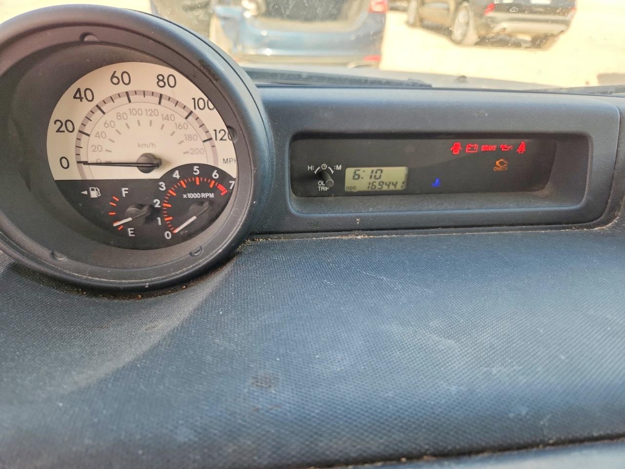 2005 Toyota Scion Xb Maroon vin: JTLKT334254004295