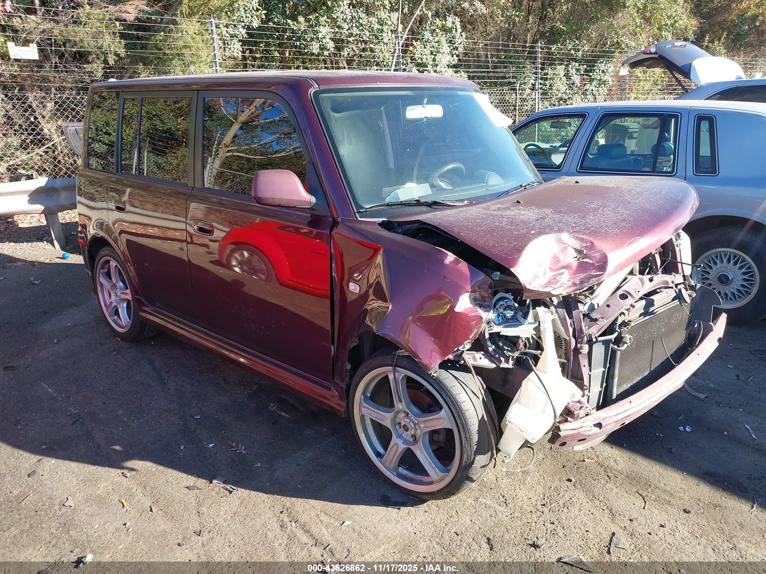 2004 Scion Xb   Purple vin: JTLKT334340147651