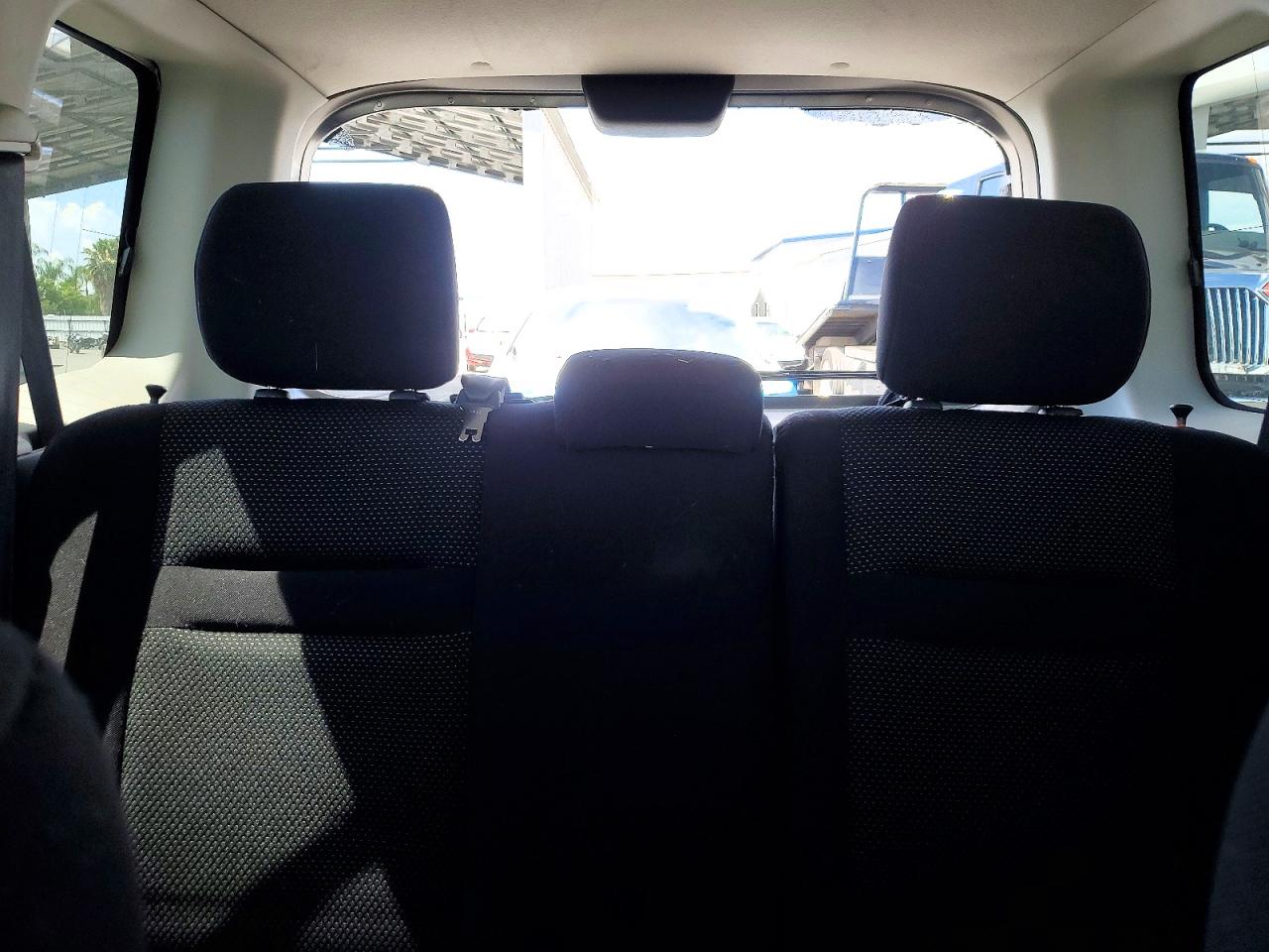2005 Toyota Scion Xb Charcoal vin: JTLKT334350218851
