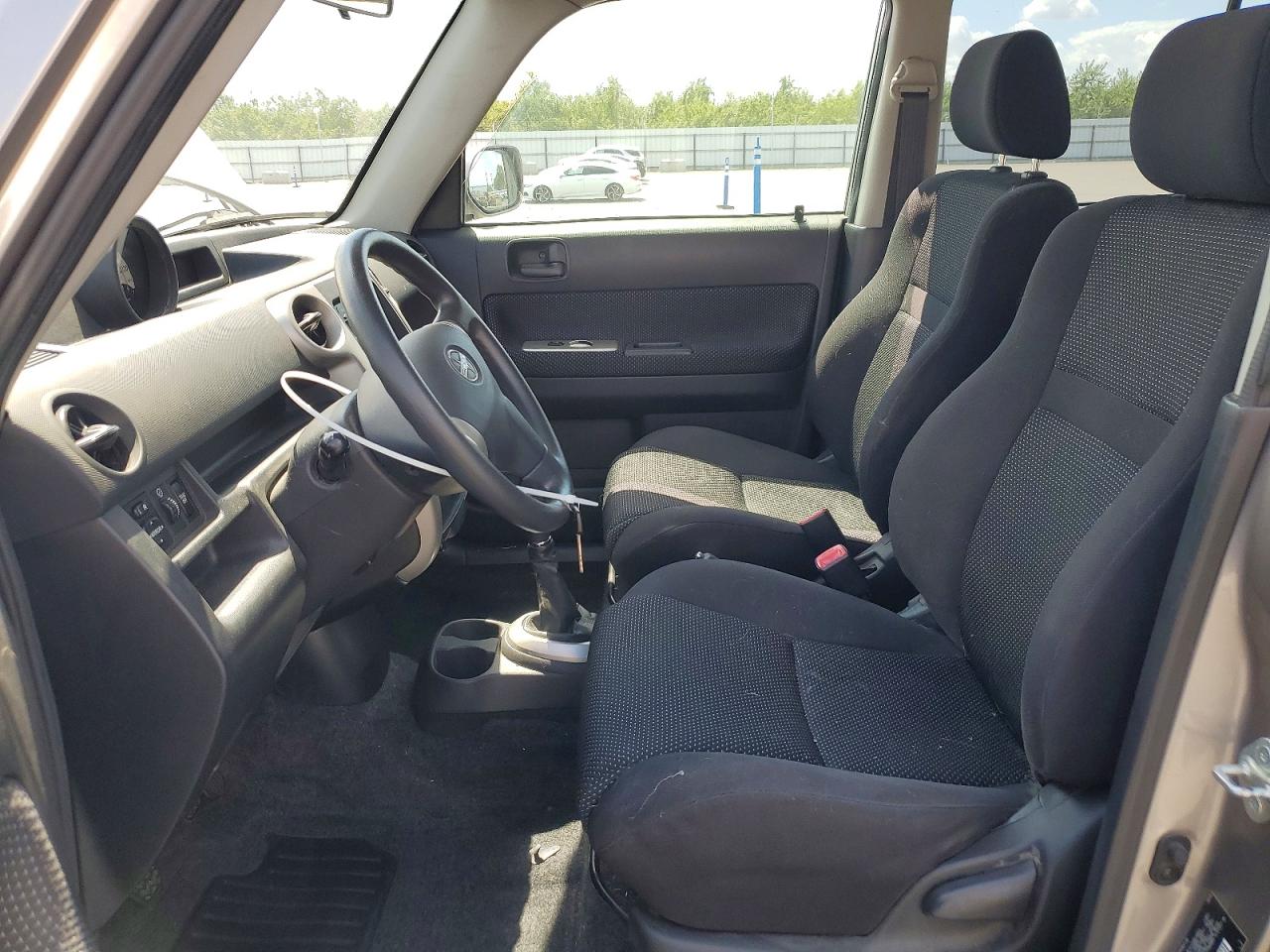 2005 Toyota Scion Xb Charcoal vin: JTLKT334350218851