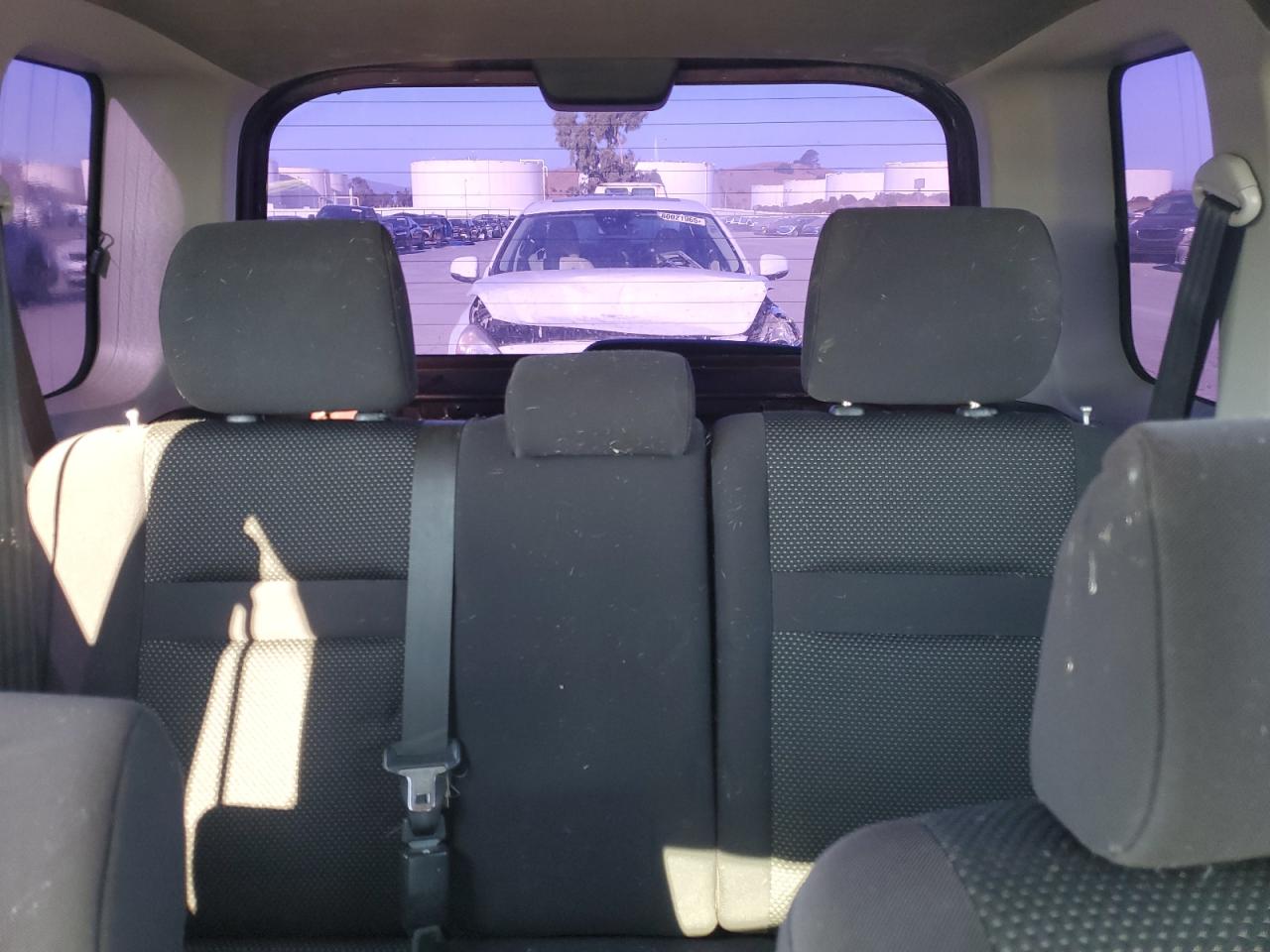 2004 Toyota Scion Xb Burgundy vin: JTLKT334440135511