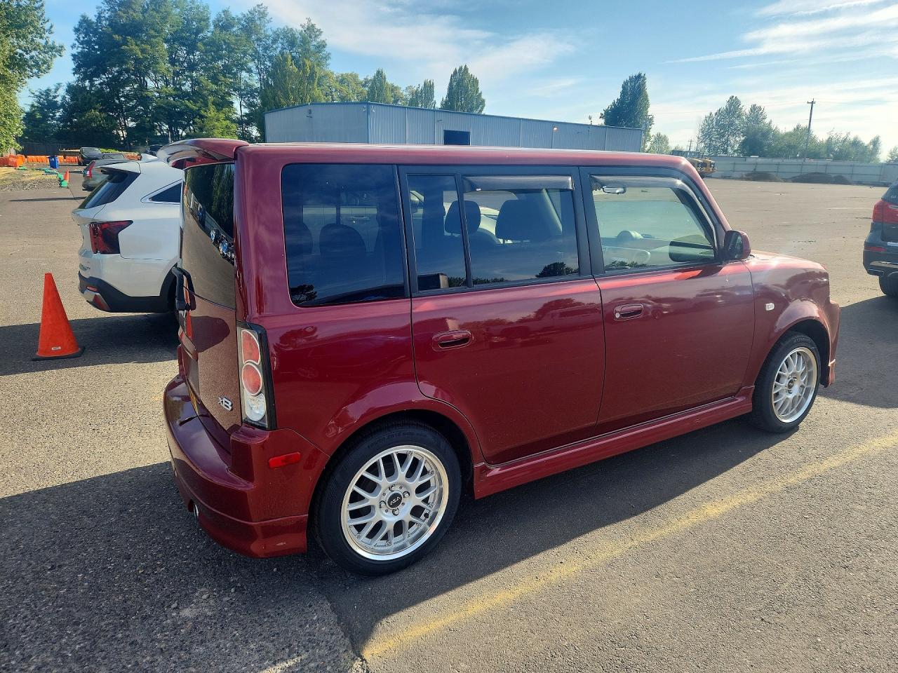 2006 Toyota Scion Xb Burgundy vin: JTLKT334564125730