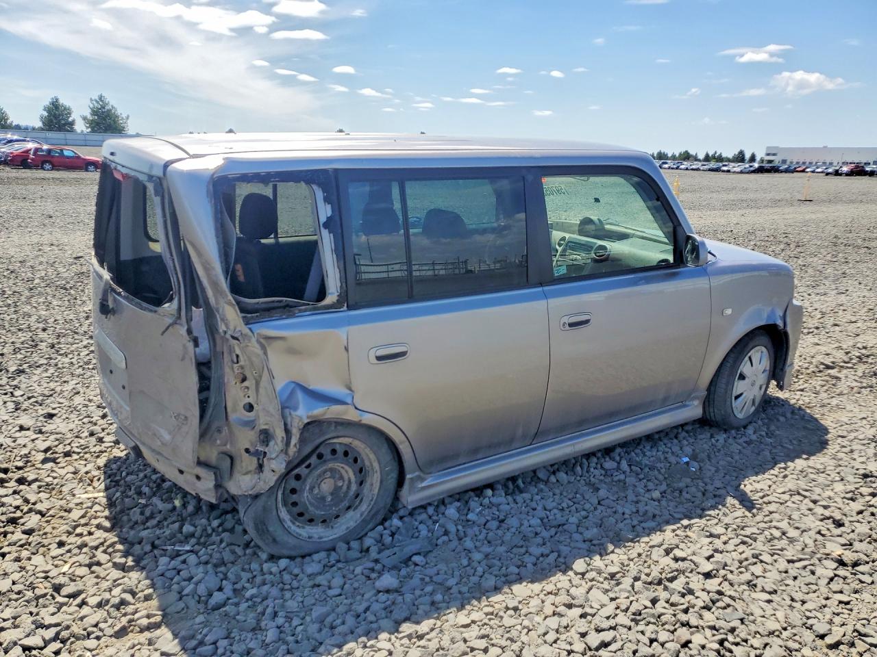 2006 Toyota Scion Xb Silver vin: JTLKT334664031288