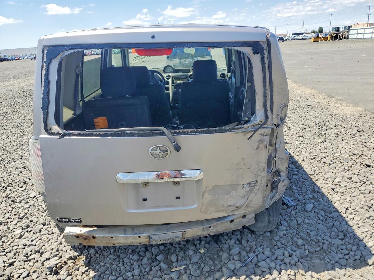 2006 Toyota Scion Xb Silver vin: JTLKT334664031288