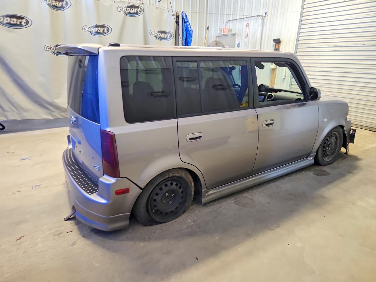 2005 Toyota Scion Xb Gray vin: JTLKT334950175455