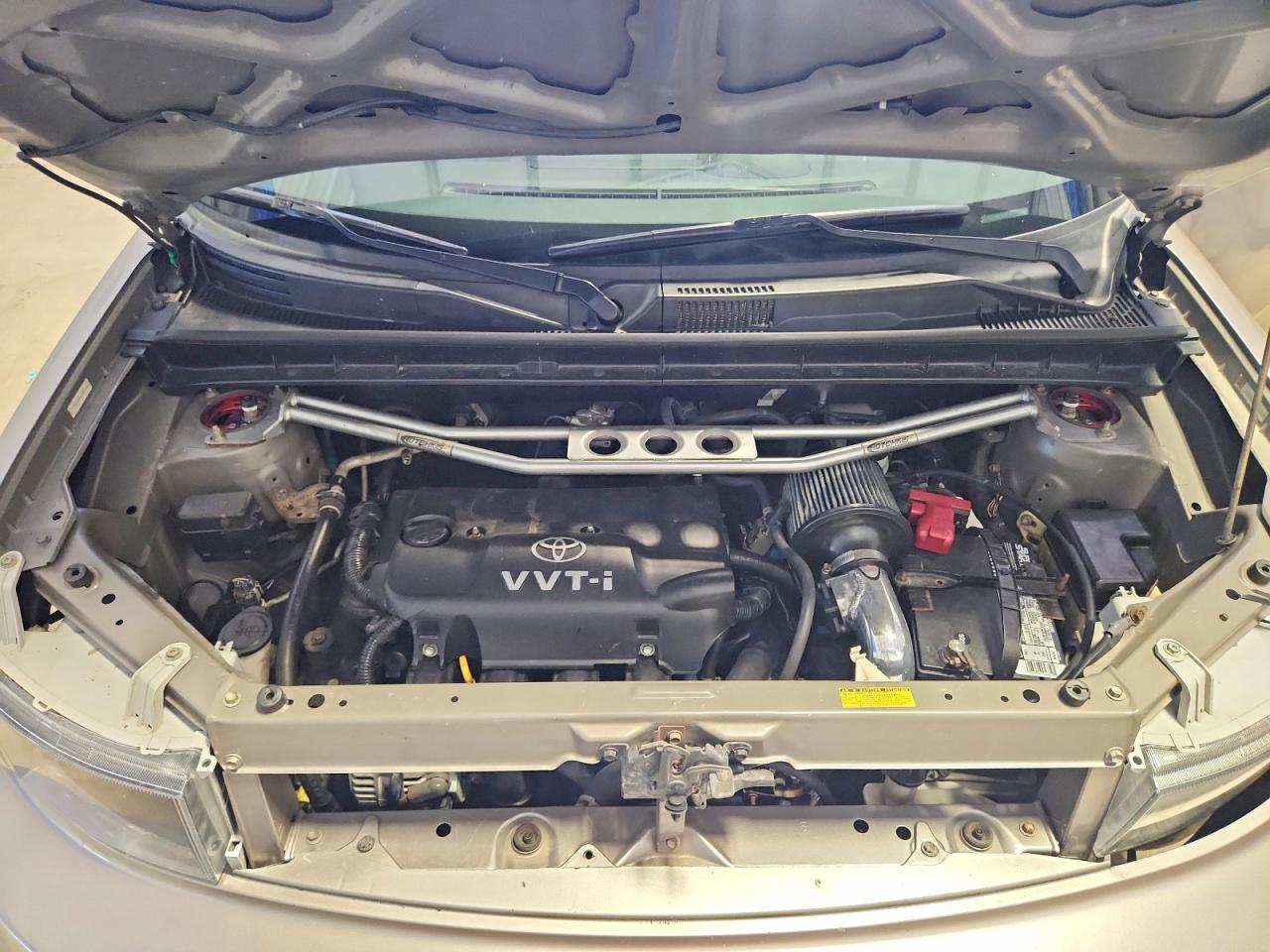 2005 Toyota Scion Xb Gray vin: JTLKT334950175455