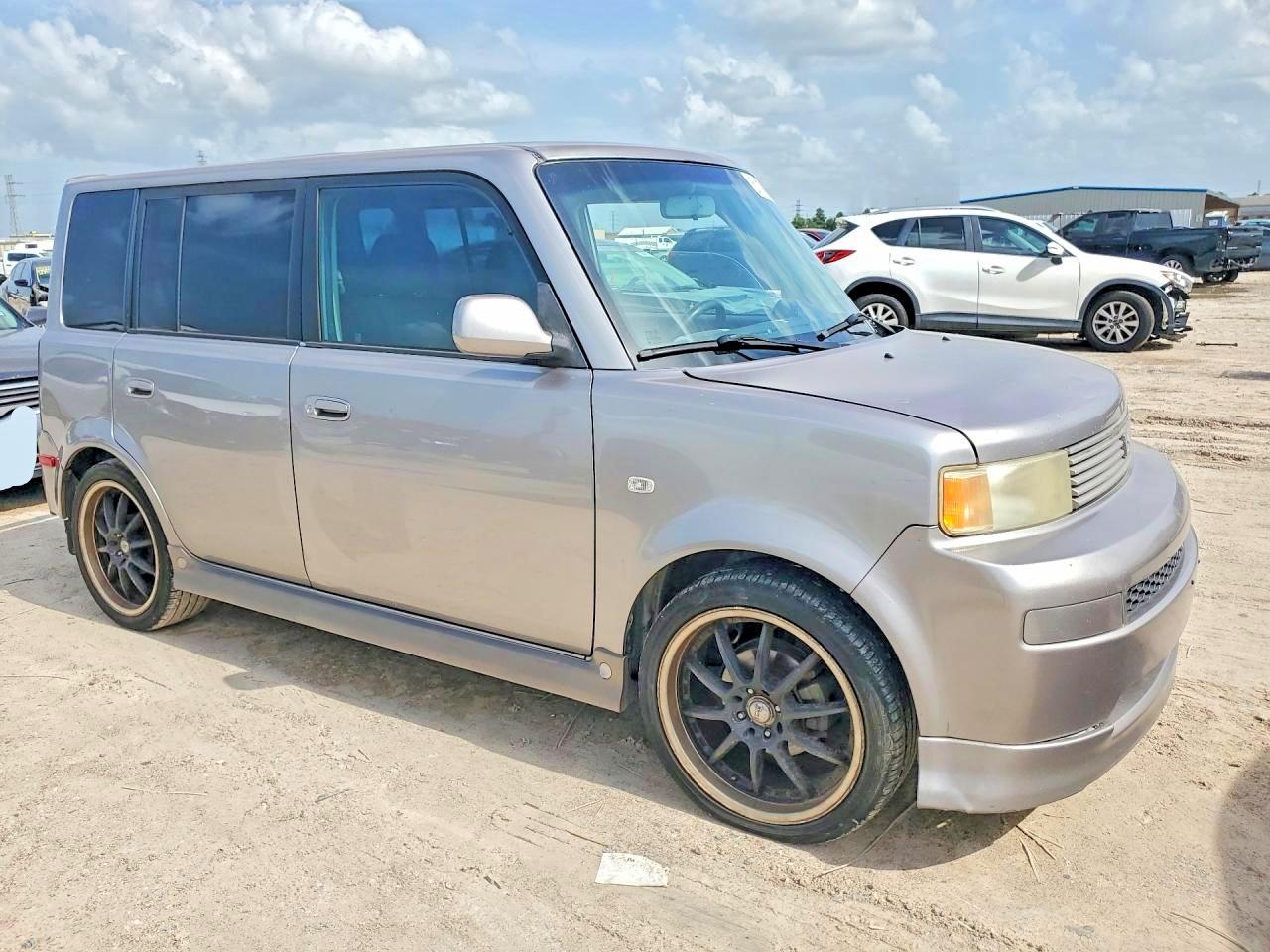 2006 Toyota Scion Xb Silver vin: JTLKT334X64097942