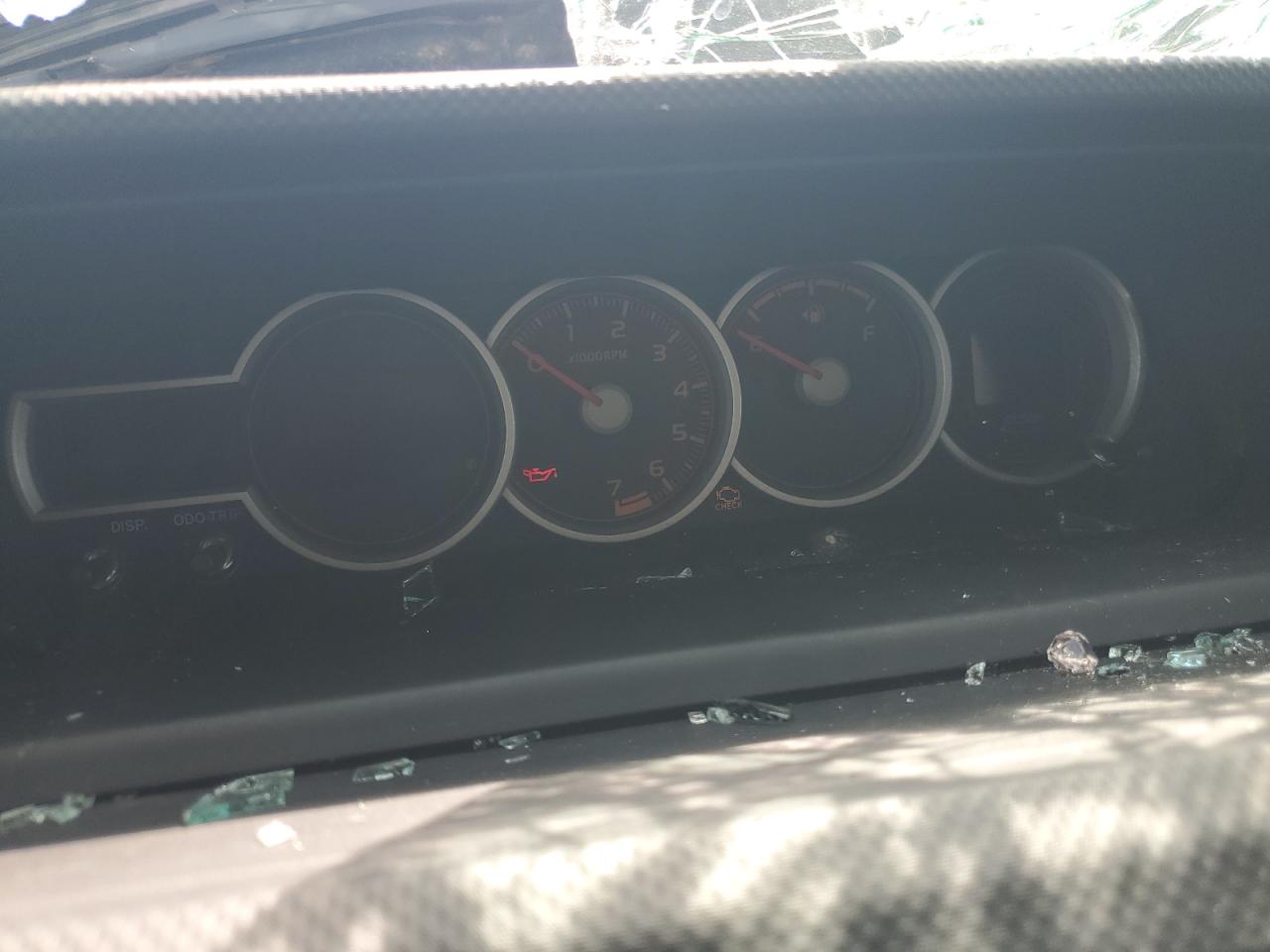 2011 Toyota Scion Xb Silver vin: JTLZE4FE0B1139274