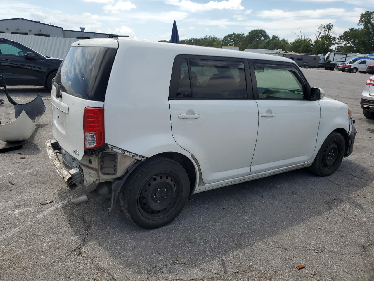 2014 Toyota Scion Xb Белый vin: JTLZE4FE0EJ049756