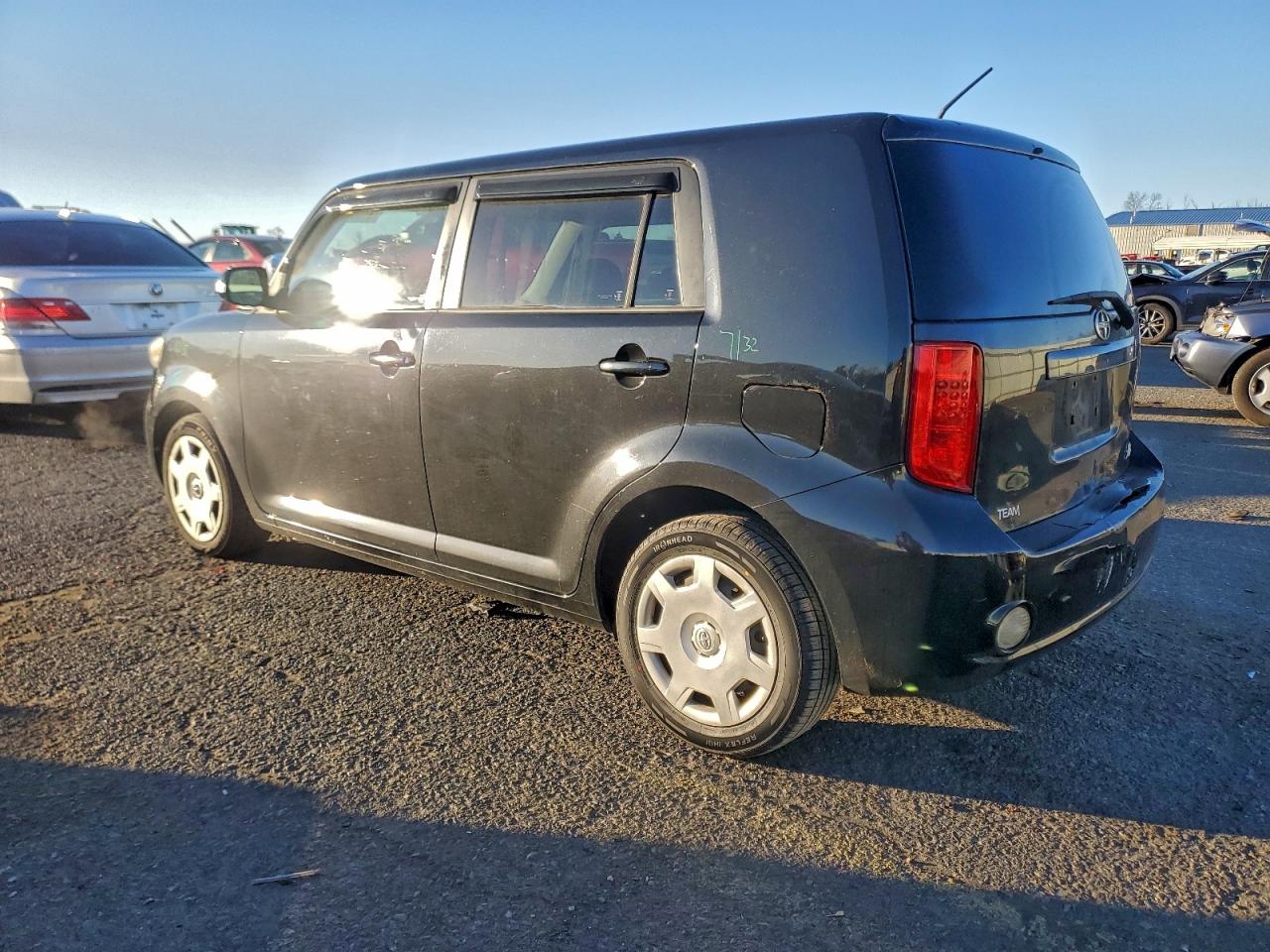 2010 Toyota Scion Xb Black vin: JTLZE4FE1A1098538