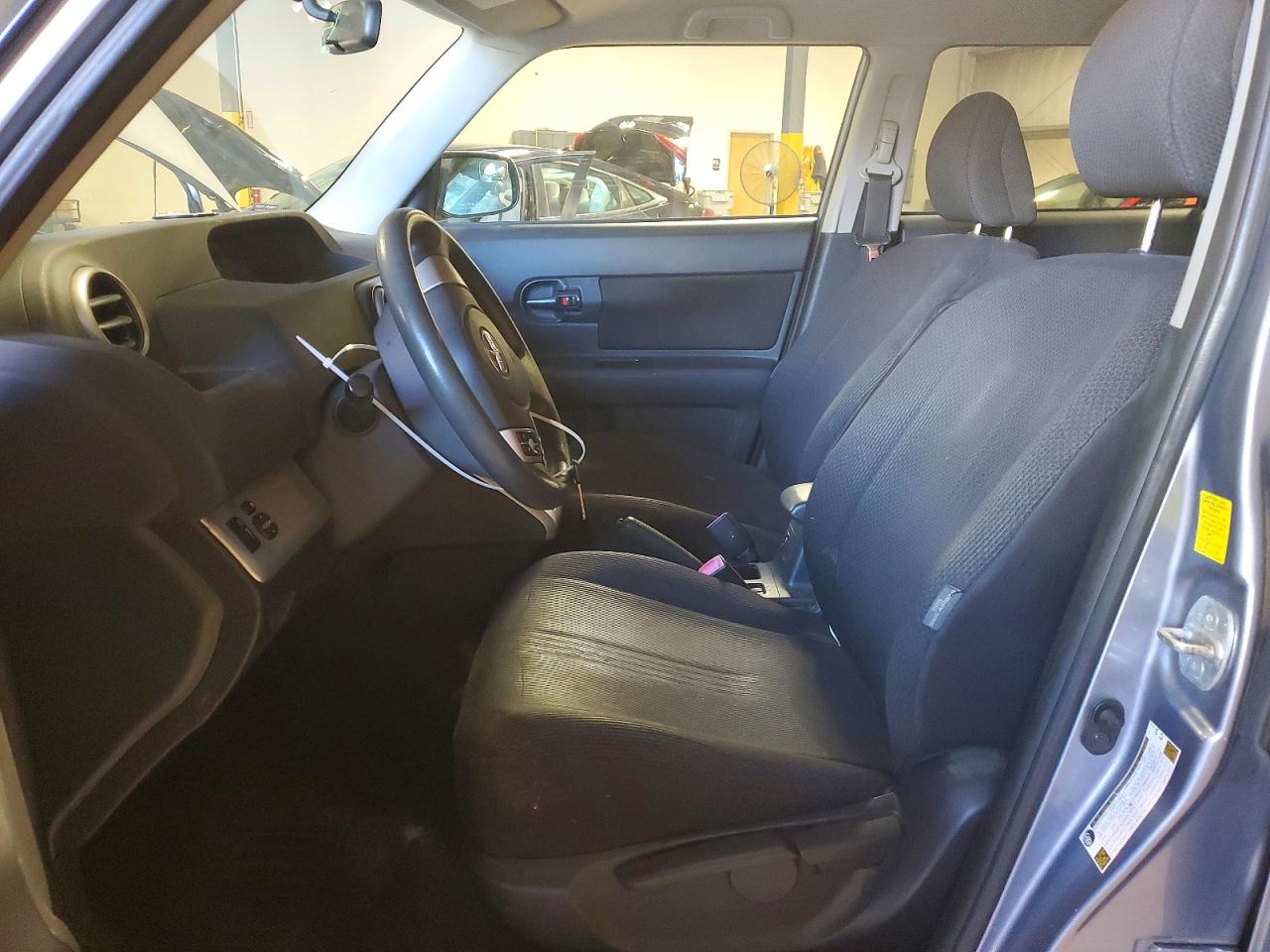 2010 Toyota Scion Xb Gray vin: JTLZE4FE1A1102443