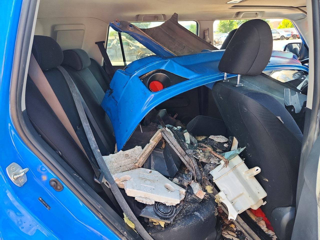 2011 Toyota Scion Xb Blue vin: JTLZE4FE1B1136951