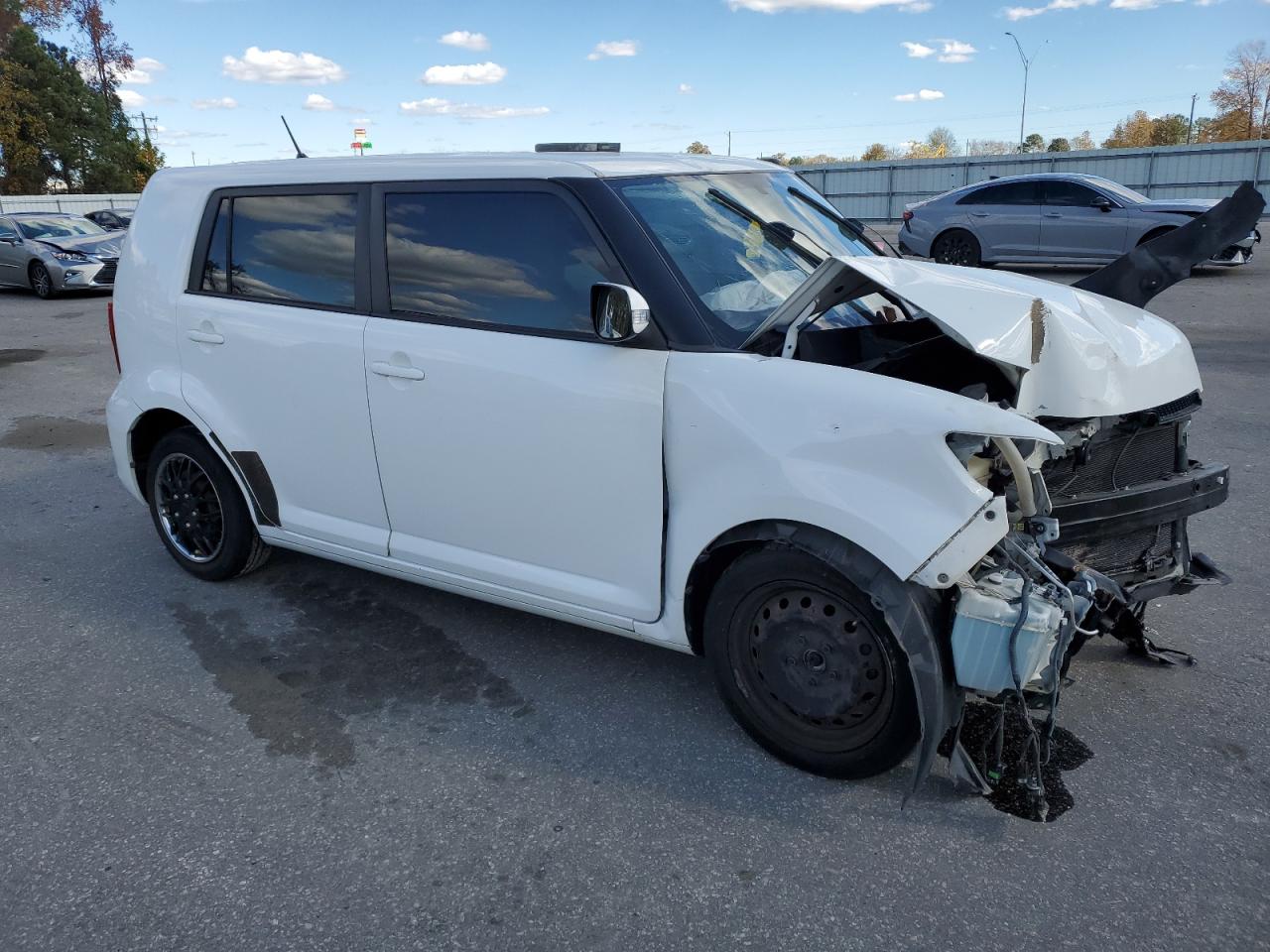 2015 Toyota Scion Xb White vin: JTLZE4FE1FJ073632