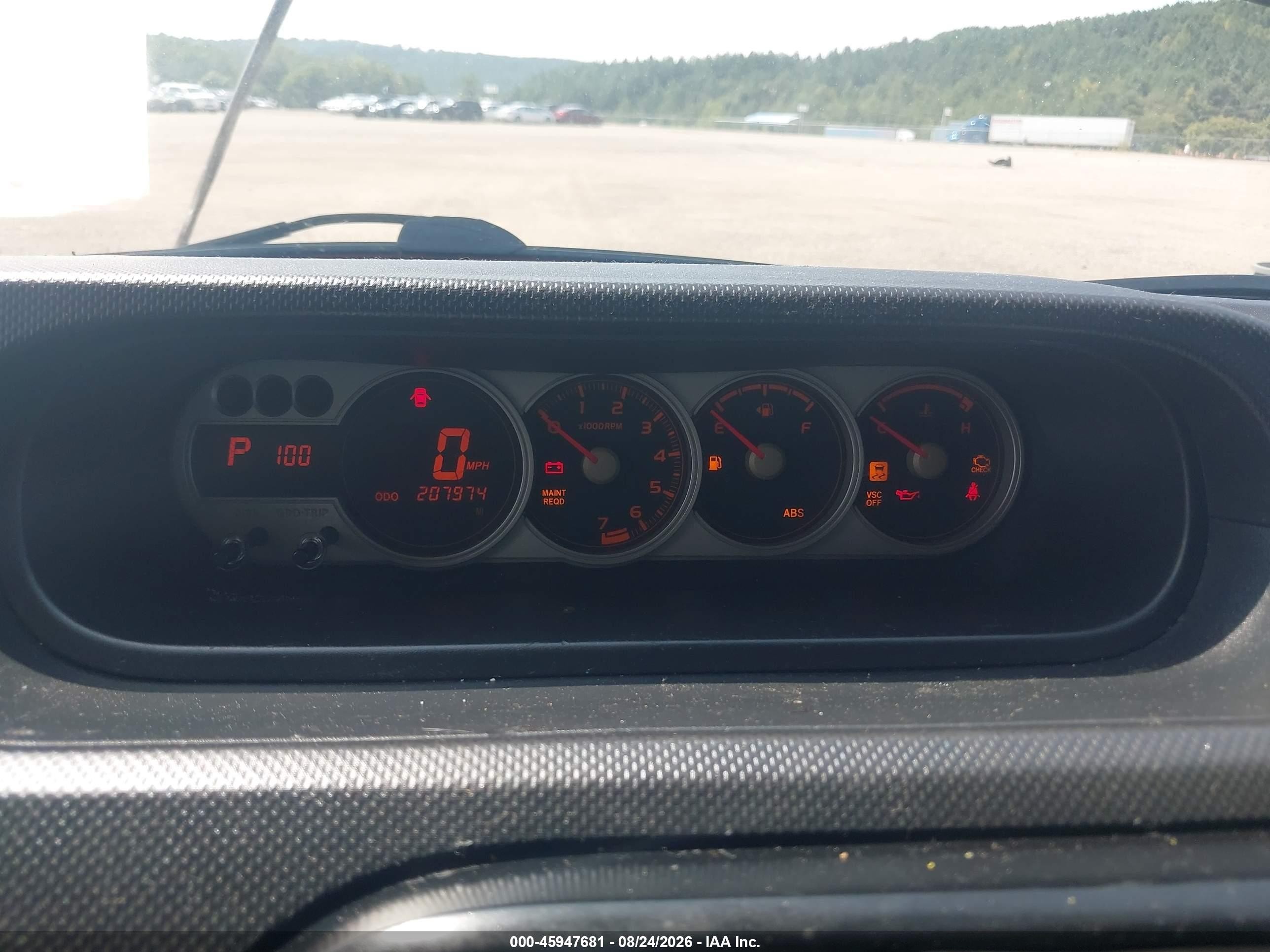 2010 Scion Xb   Silver vin: JTLZE4FE2A1105903