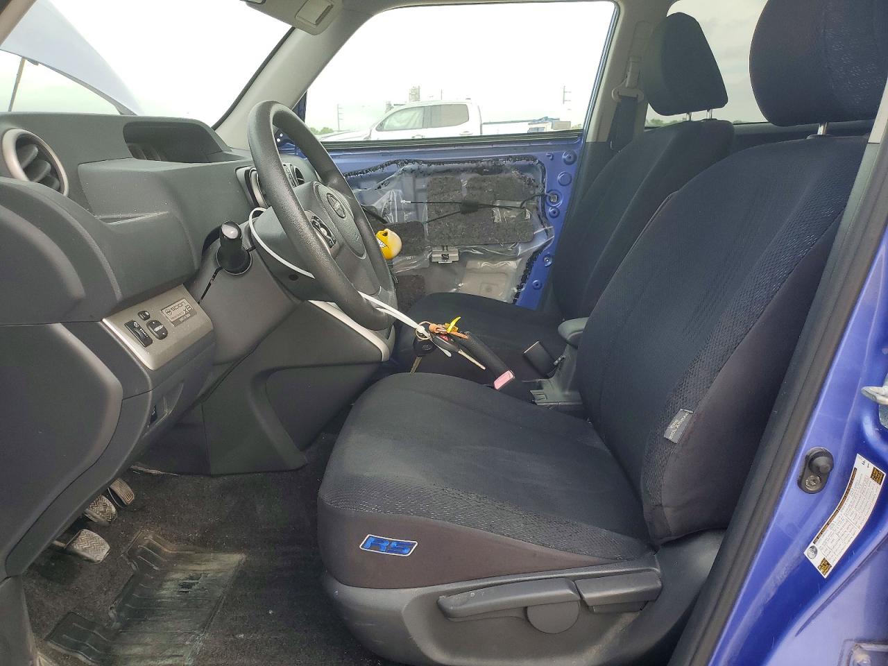 2010 Toyota Scion Xb Blue vin: JTLZE4FE2A1114438