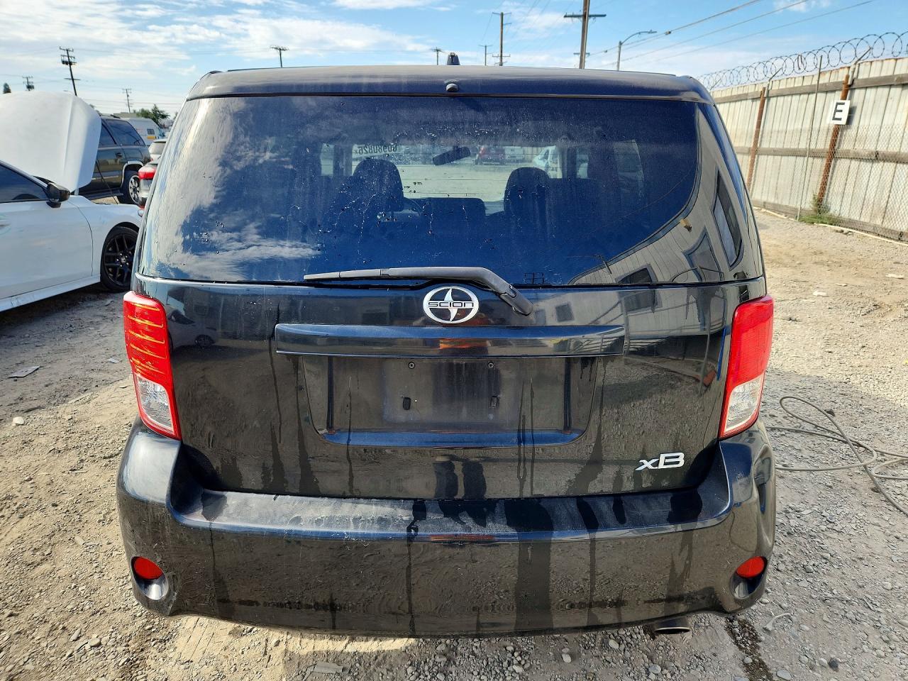 2011 Toyota Scion Xb Black vin: JTLZE4FE2B1129572