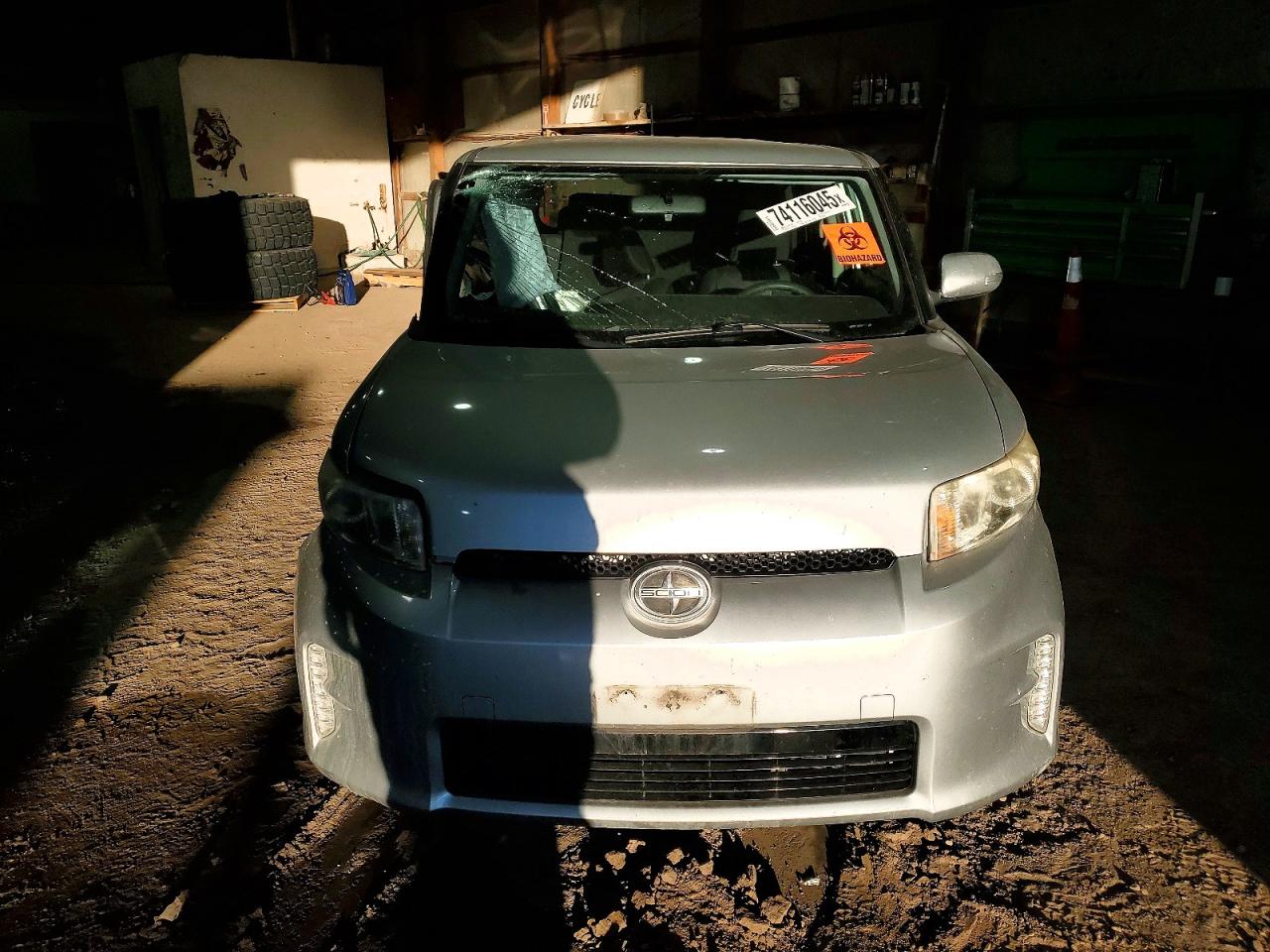 2014 Toyota Scion Xb Silver vin: JTLZE4FE2EJ053680