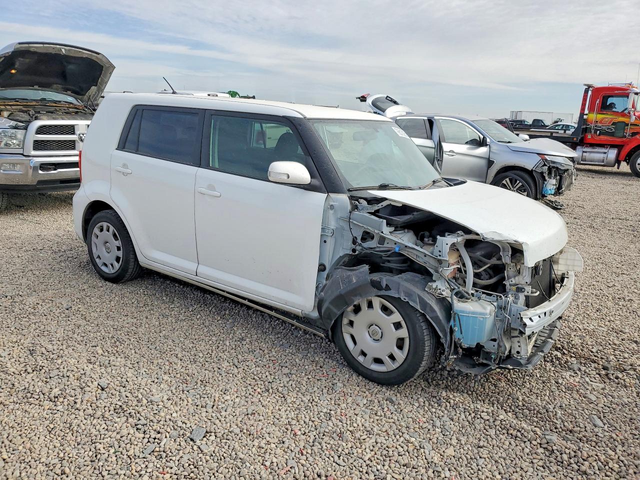 2014 Toyota Scion Xb White vin: JTLZE4FE2EJ063366