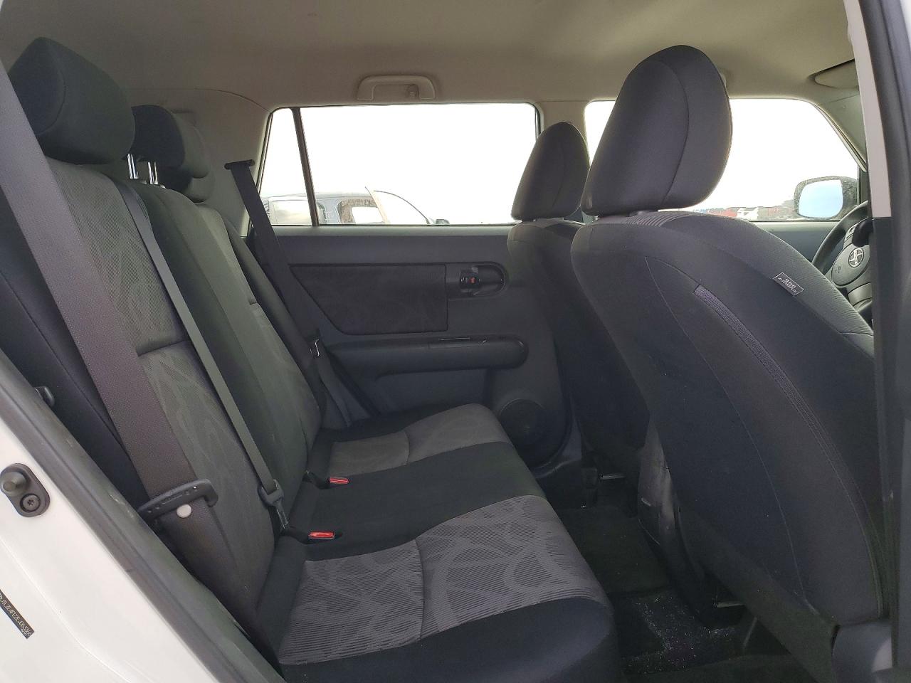 2014 Toyota Scion Xb White vin: JTLZE4FE2EJ063366