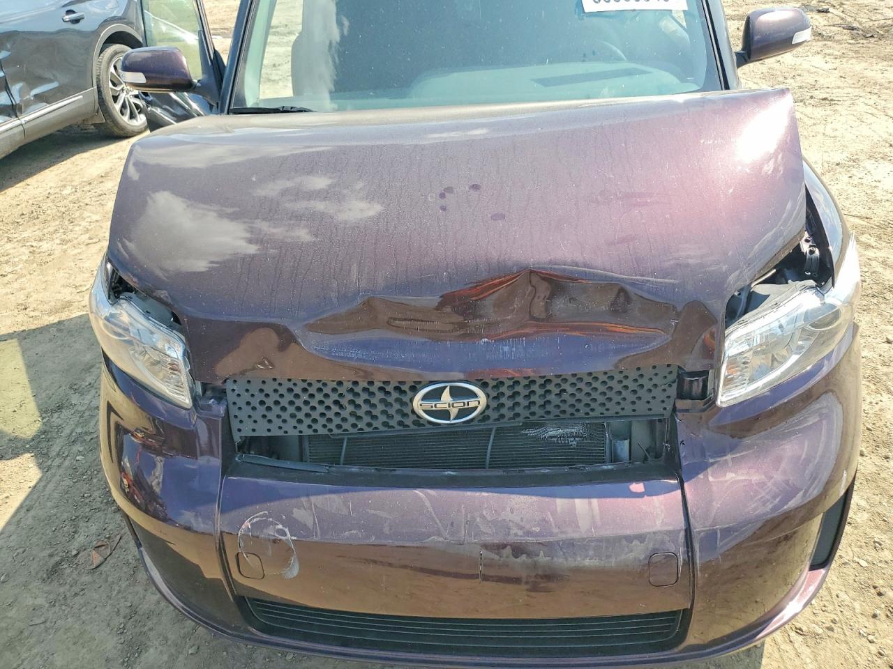 2010 Toyota Scion Xb Burgundy vin: JTLZE4FE3A1106218