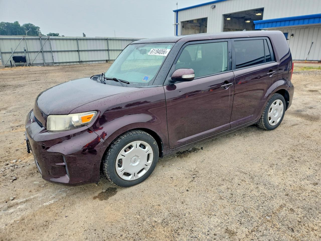 2011 Toyota Scion Xb Burgundy vin: JTLZE4FE3B1128642