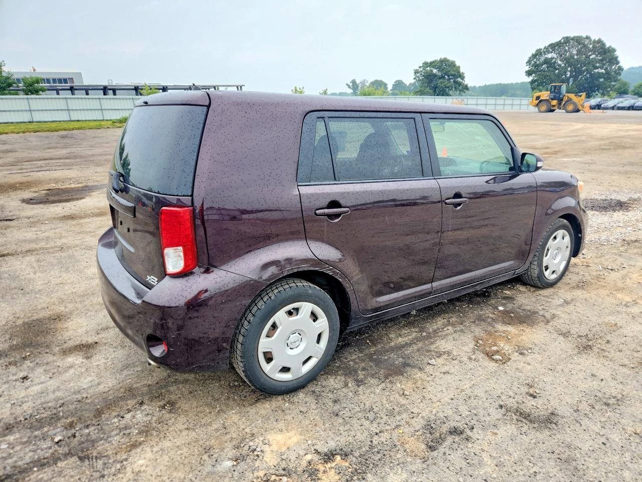 2011 Toyota Scion Xb Burgundy vin: JTLZE4FE3B1128642