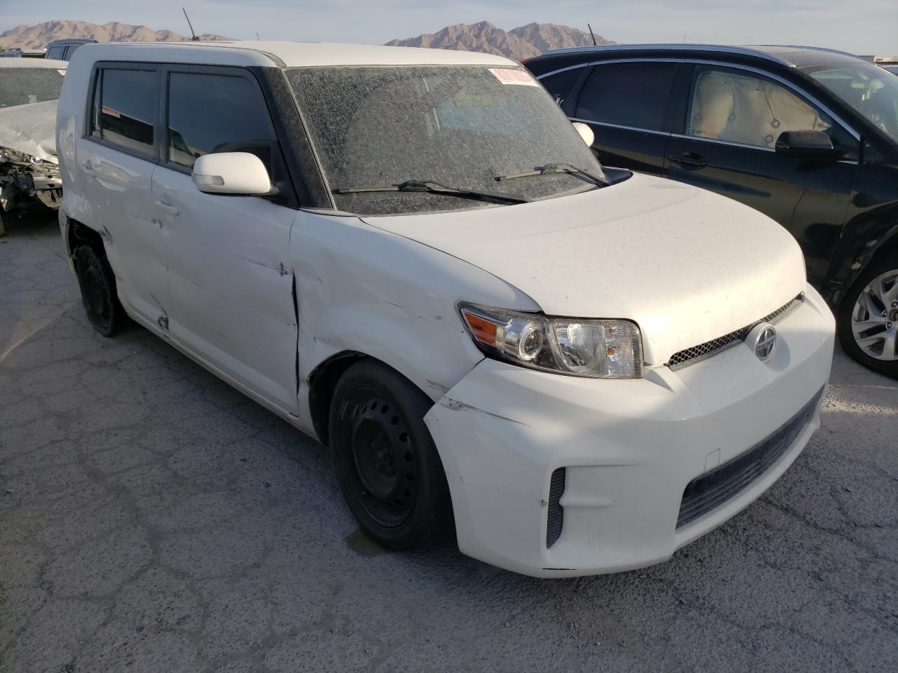 2012 Toyota Scion Xb White vin: JTLZE4FE3CJ028848