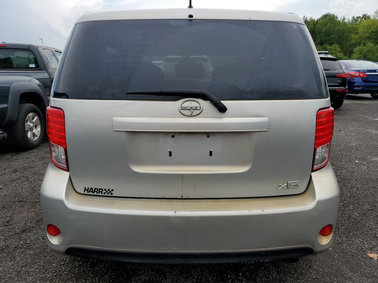 2014 Toyota Scion Xb Silver vin: JTLZE4FE3EJ063926