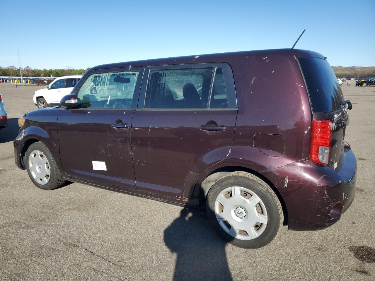 2011 Toyota Scion Xb Maroon vin: JTLZE4FE4B1119514