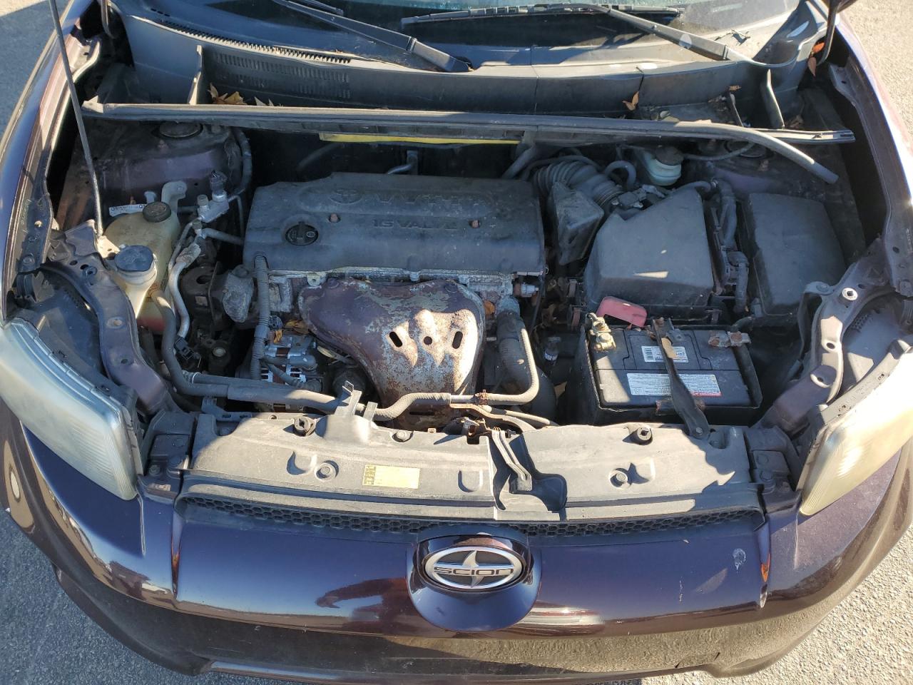 2011 Toyota Scion Xb Maroon vin: JTLZE4FE4B1119514