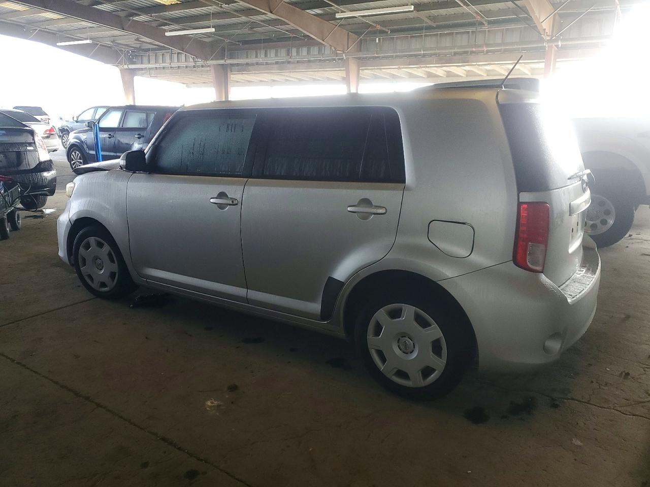 2011 Toyota Scion Xb Silver vin: JTLZE4FE4B1122039