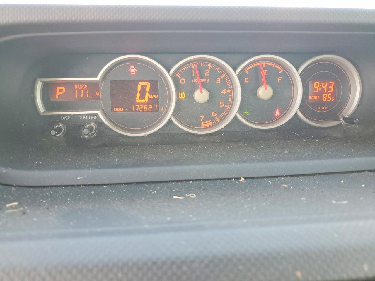 2011 Toyota Scion Xb Silver vin: JTLZE4FE4B1131646