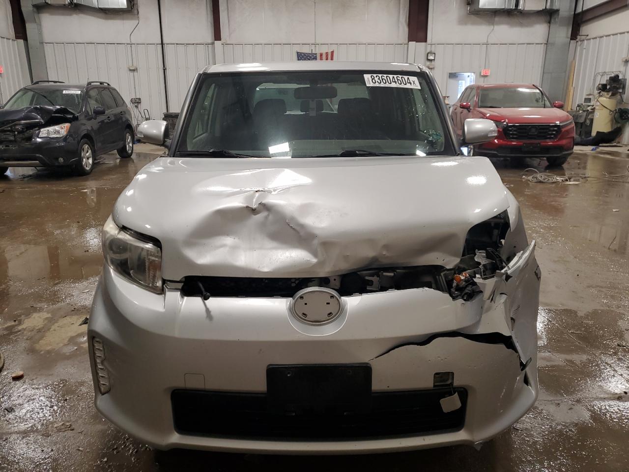 2014 Toyota Scion Xb Silver vin: JTLZE4FE4EJ051767