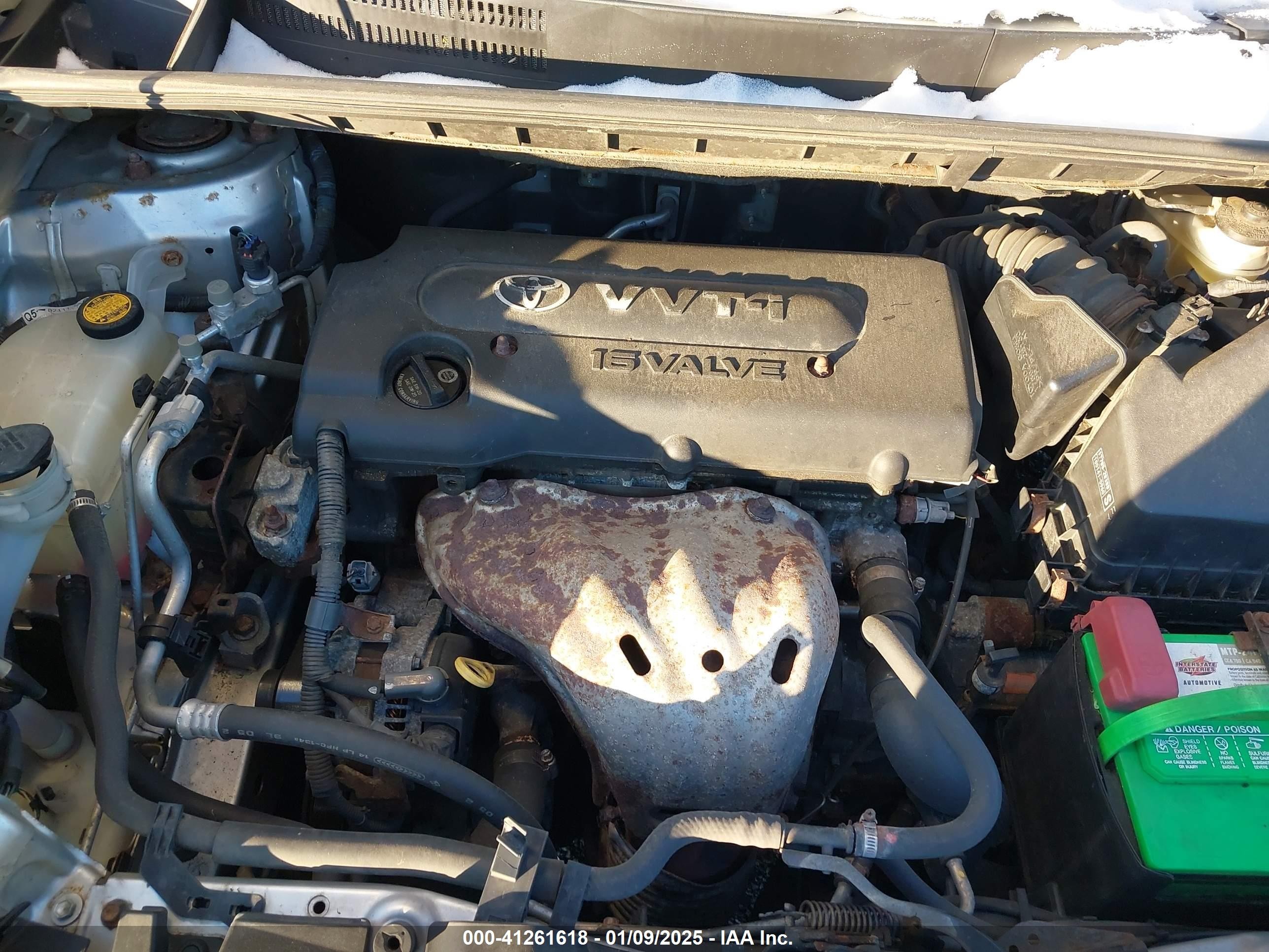 2010 Scion Xb Silver vin: JTLZE4FE5A1108519
