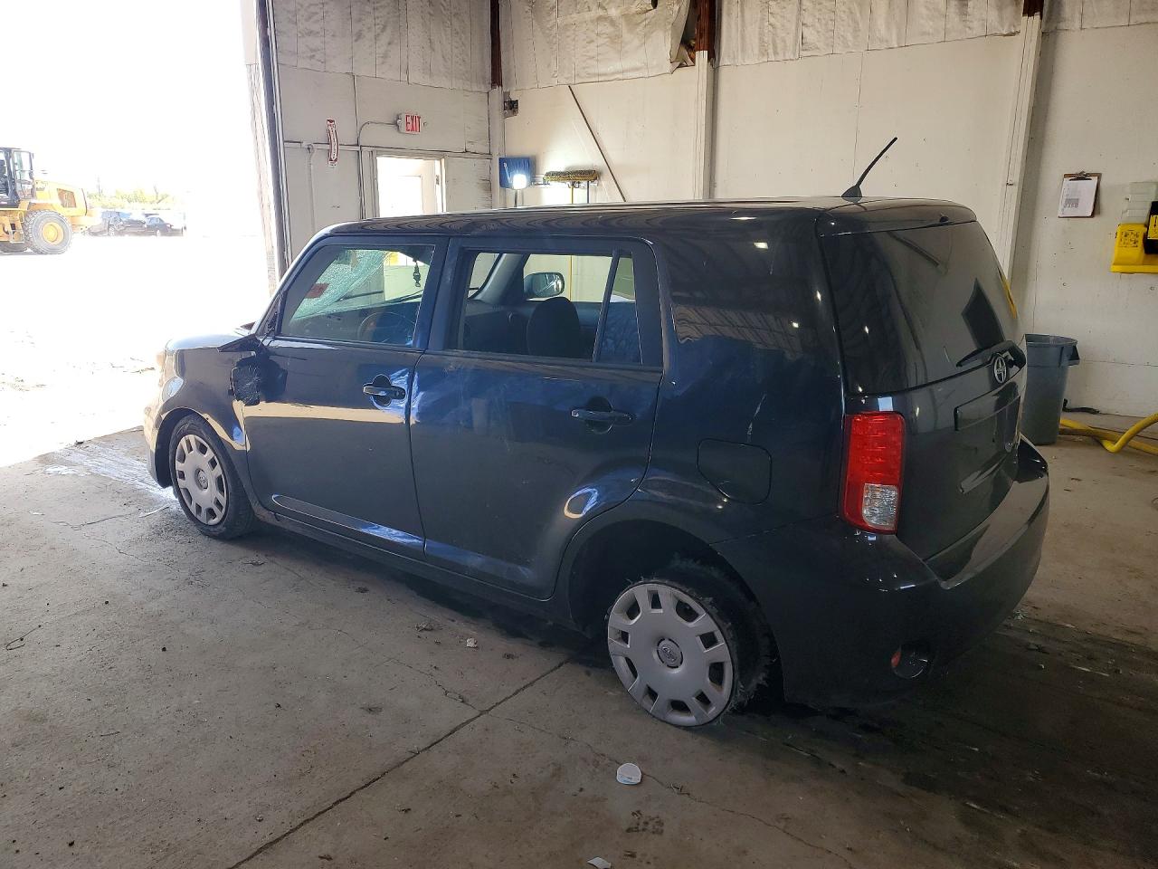 2011 Toyota Scion Black vin: JTLZE4FE5B1123300