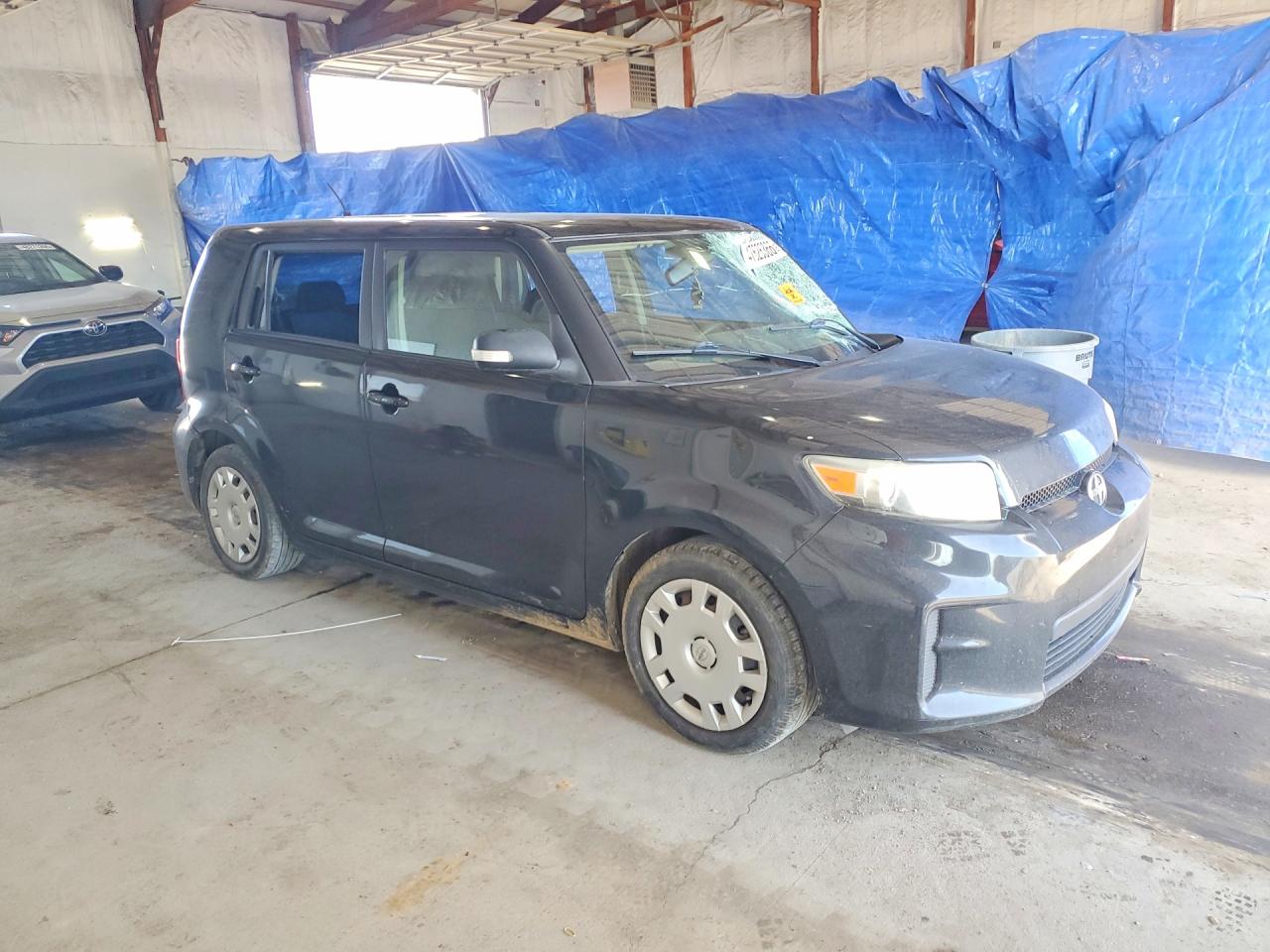 2011 Toyota Scion Black vin: JTLZE4FE5B1123300