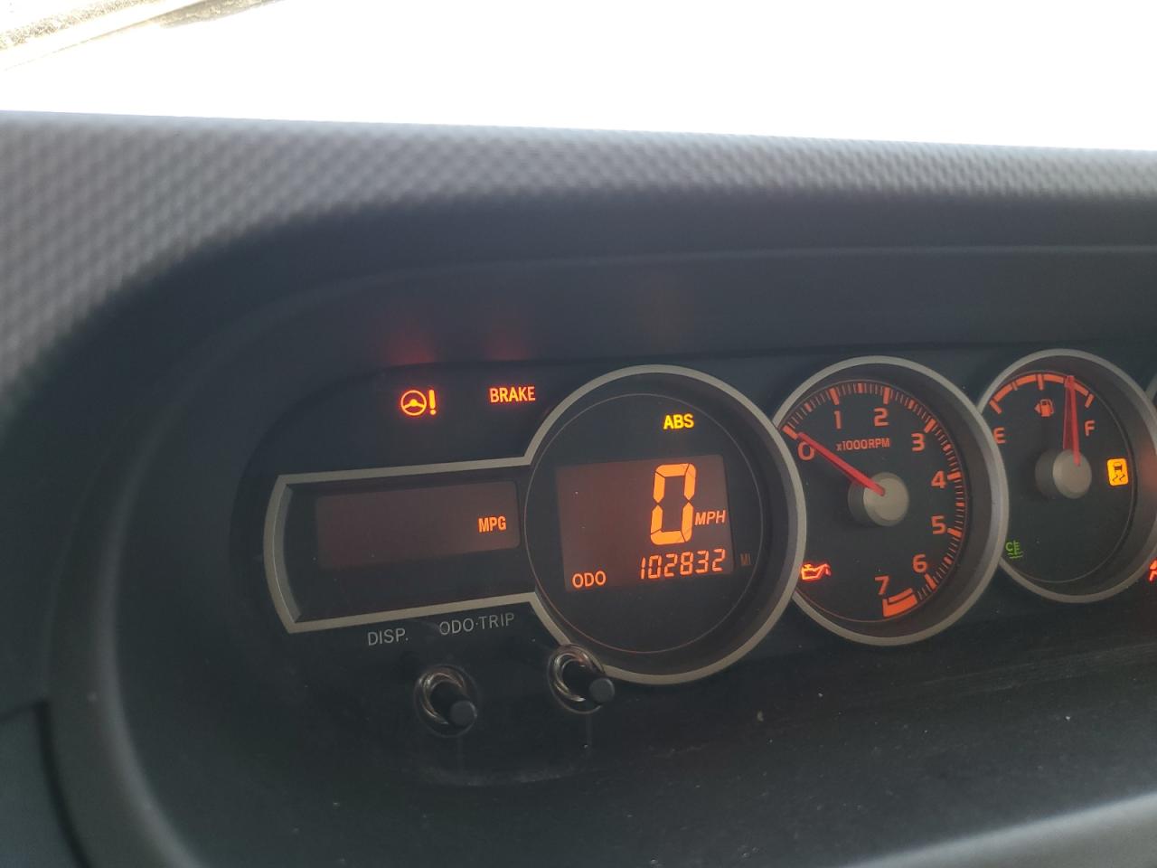2014 Toyota Scion Xb Серебряный vin: JTLZE4FE5EJ061773