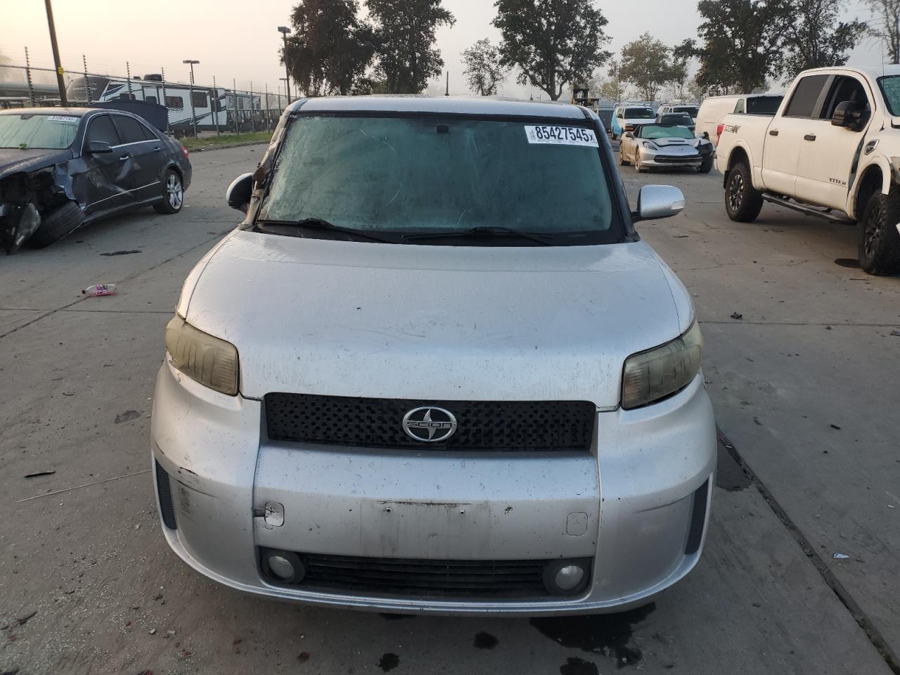 2010 Toyota Scion Xb Silver vin: JTLZE4FE6A1103832