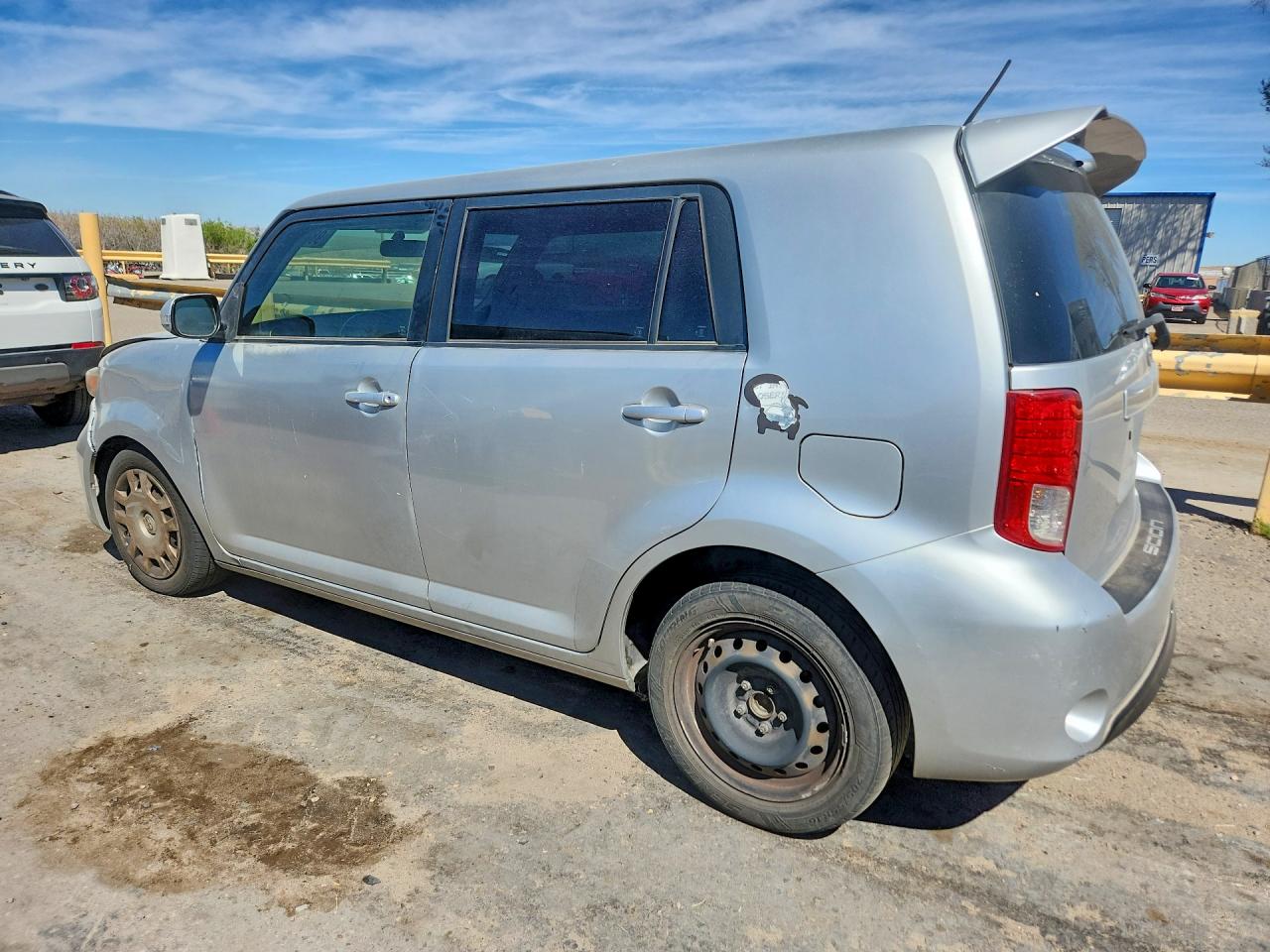 2013 Toyota Scion Xb White vin: JTLZE4FE6DJ032572