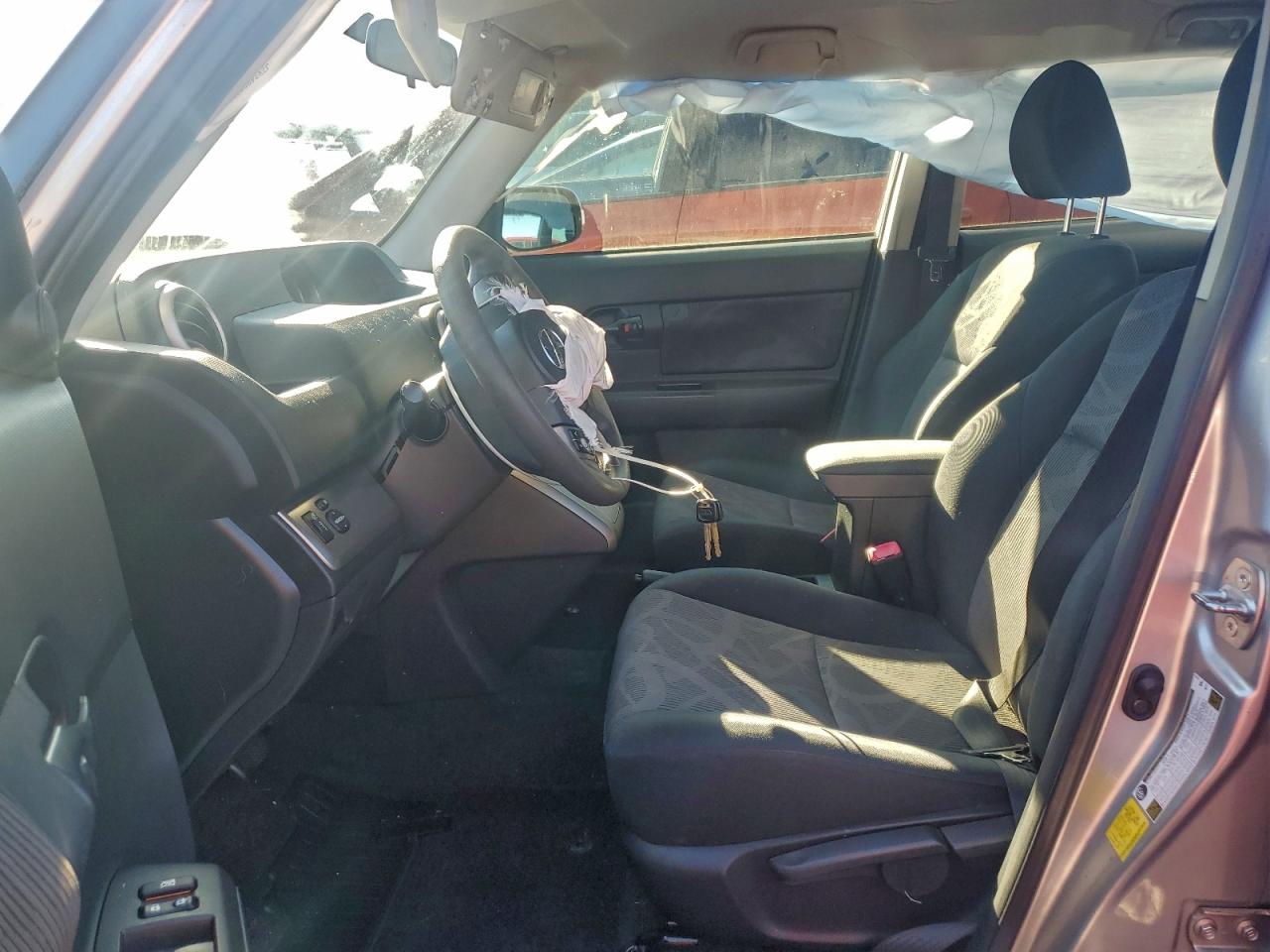 2014 Toyota Scion Xb Silver vin: JTLZE4FE6EJ062723