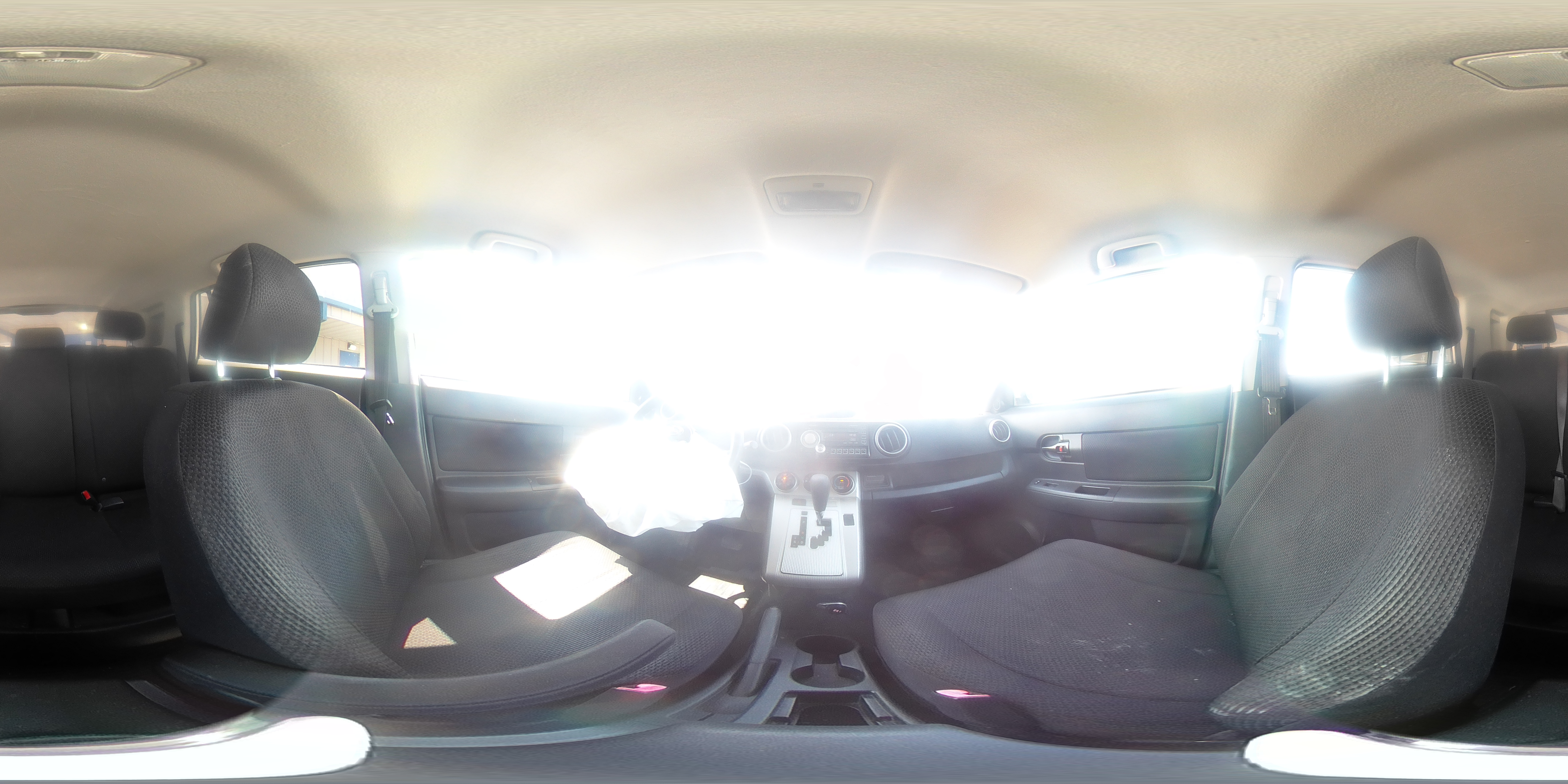 2010 Toyota Scion Xb Silver vin: JTLZE4FE7A1101412