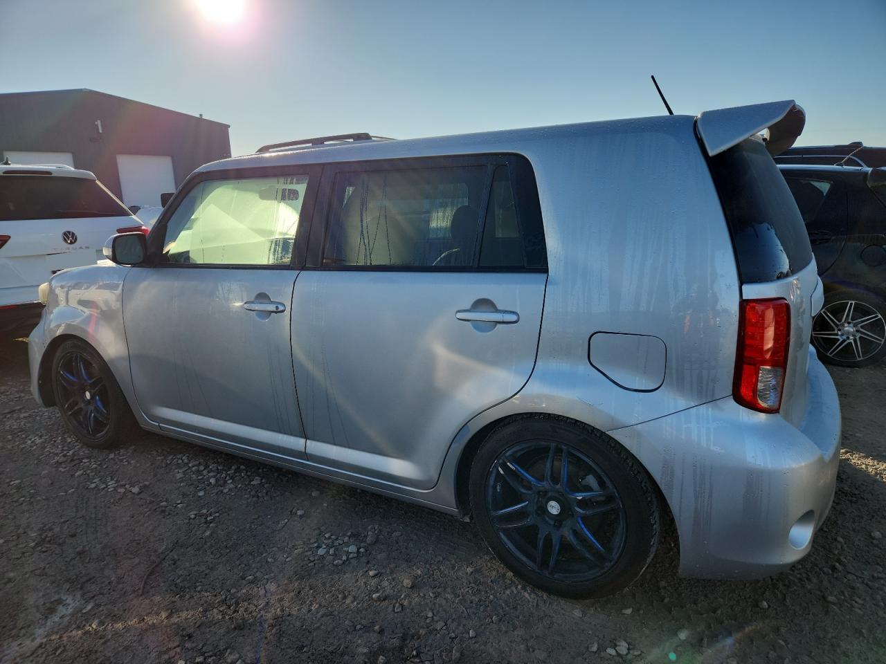 2011 Toyota Scion Xb Silver vin: JTLZE4FE7B1129308
