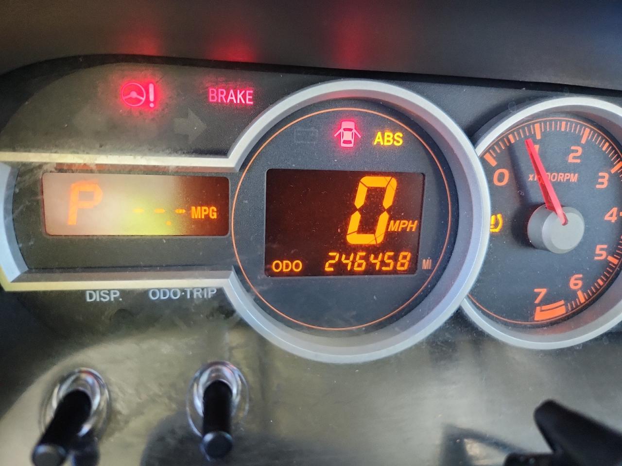 2011 Toyota Scion Xb Silver vin: JTLZE4FE7B1129308