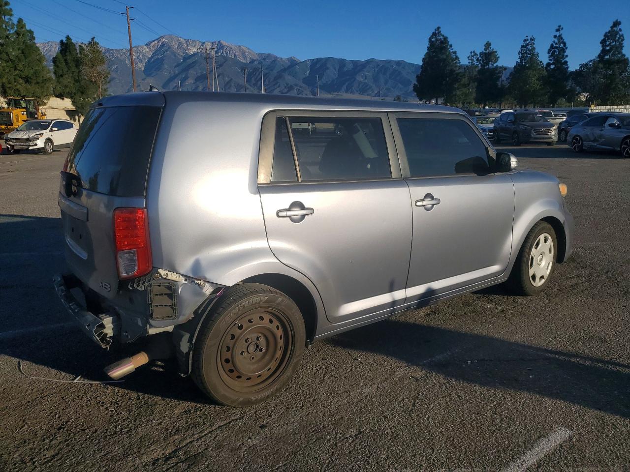 2011 Toyota Scion Xb Gray vin: JTLZE4FE7B1130104