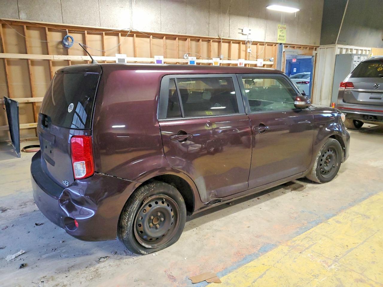 2012 Toyota Scion Xb Red vin: JTLZE4FE7CJ029498
