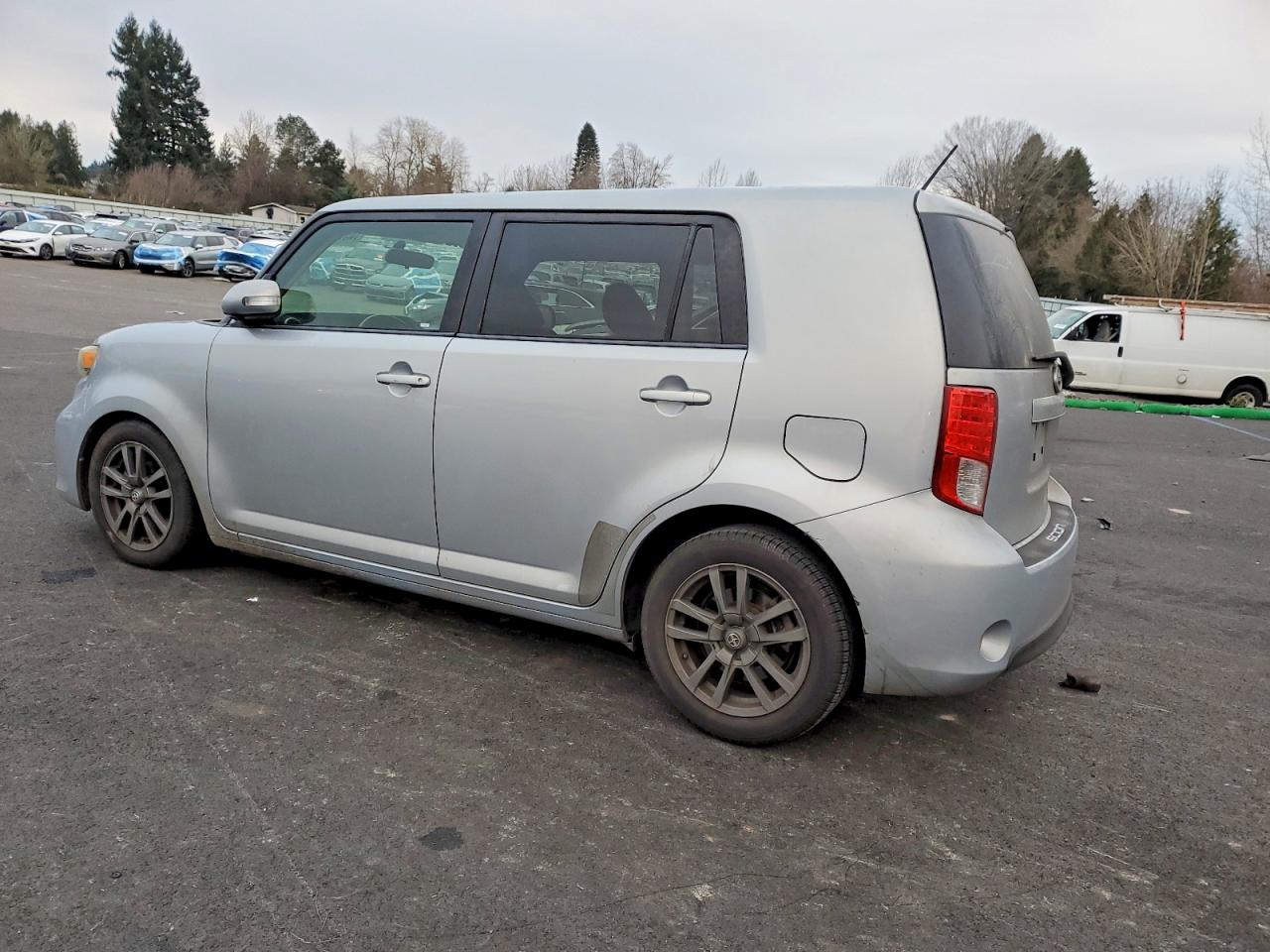 2013 Toyota Scion Xb Silver vin: JTLZE4FE7DJ039241