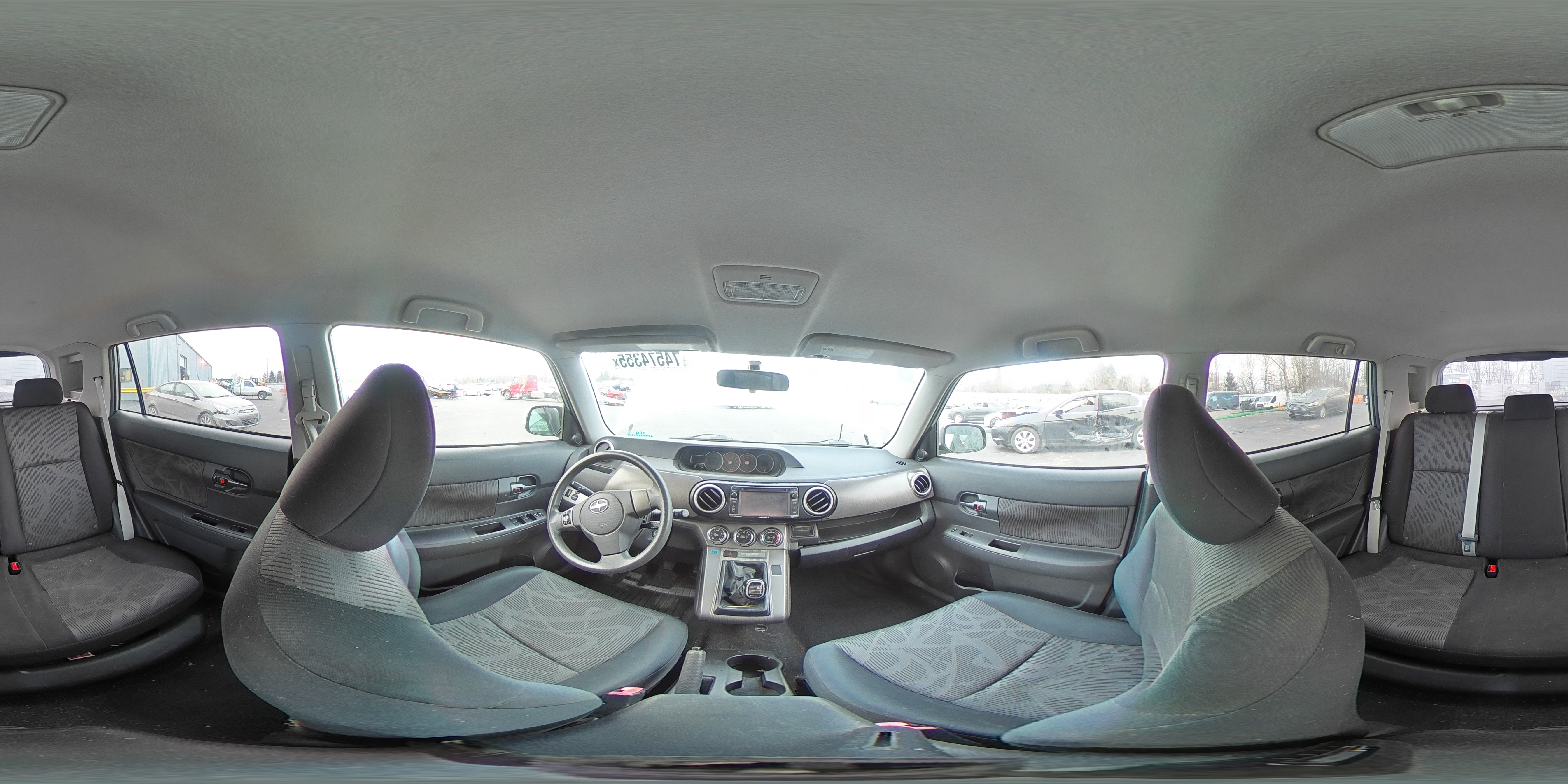 2013 Toyota Scion Xb Silver vin: JTLZE4FE7DJ039241